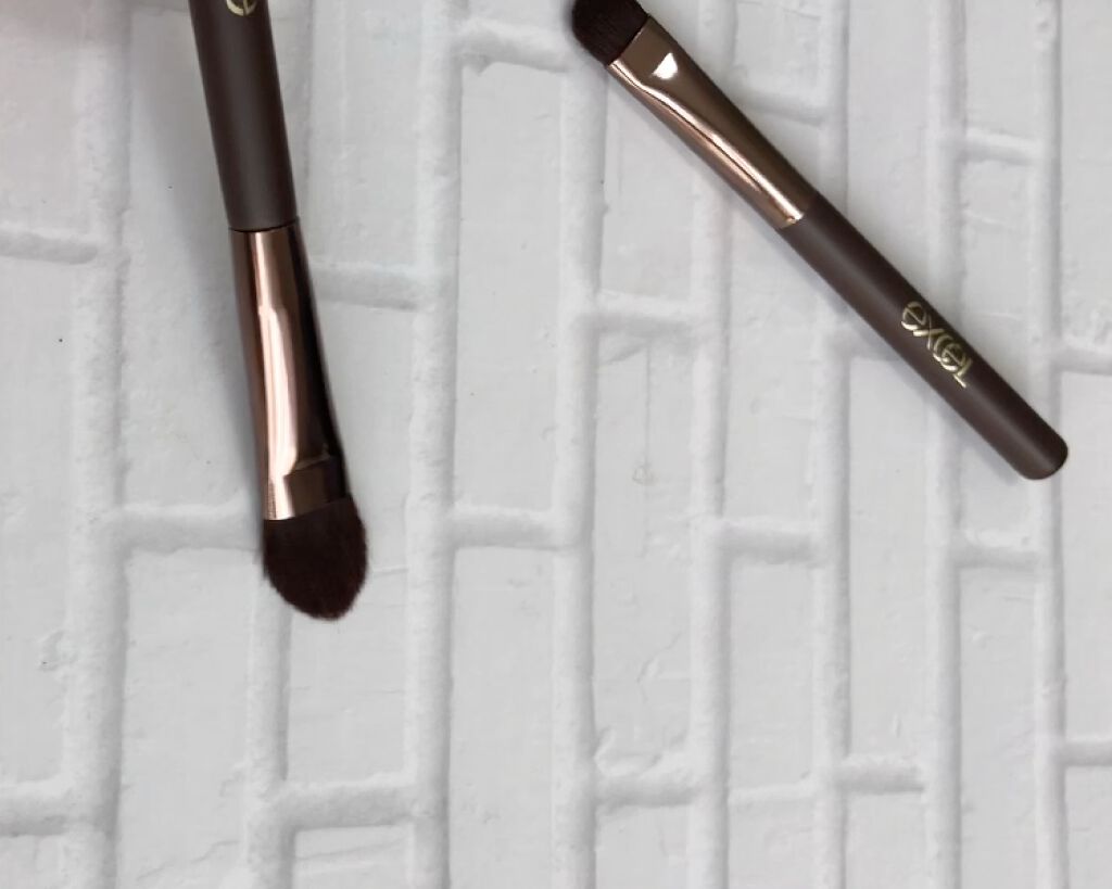 アイシャドウブラシ M/excel/メイクブラシを使ったクチコミ（3枚目）