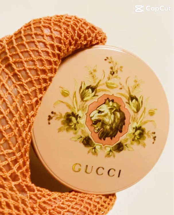 グッチ パレット ドゥ ボーテ クアチュオール/GUCCI beauty/マルチパレットを使ったクチコミ（2枚目）
