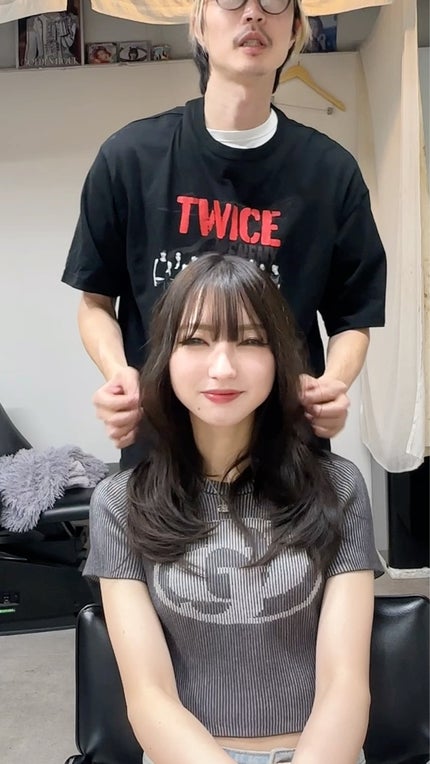 アイビル サーモローラーのクチコミ「前髪を小学生以来作って、髪を暗髪にしてイメージチェンジしてみました✨
可愛いですよね。
前髪.....」(1枚目)