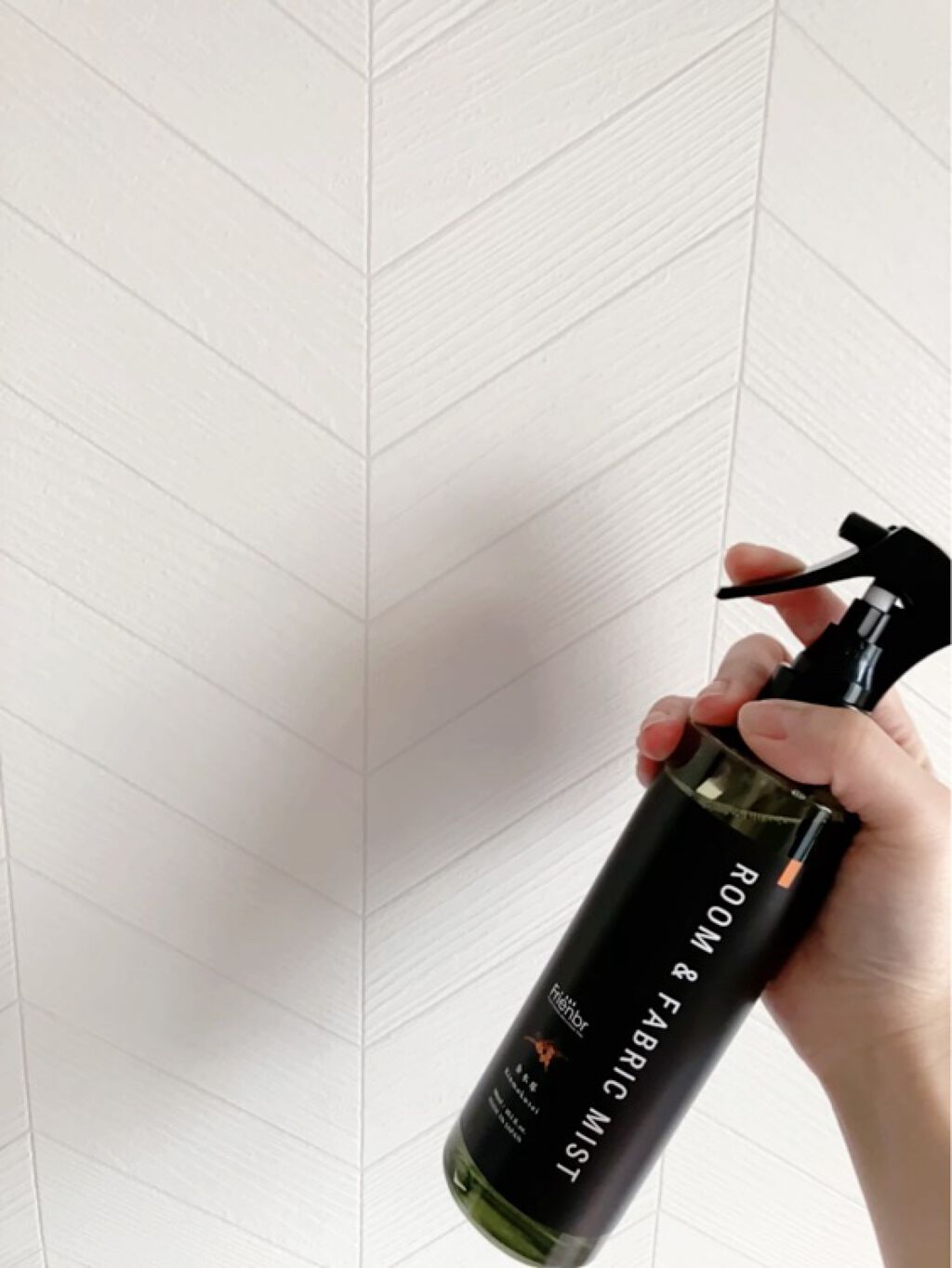 ルーム&ファブリックミスト 金木犀/Frienbr/ファブリックミストを使ったクチコミ（3枚目）