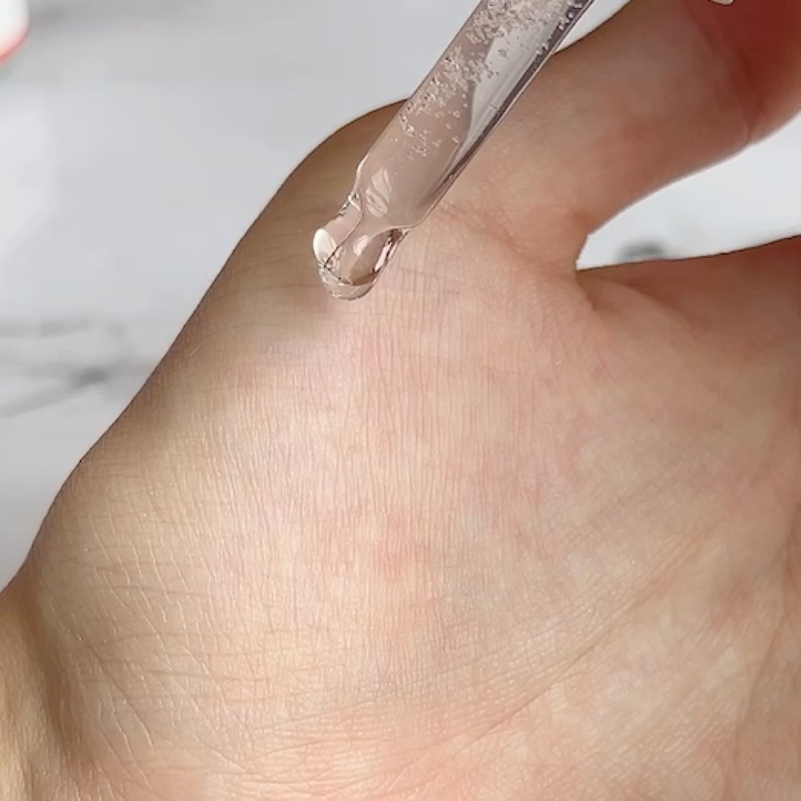 アドバンスドアンチエイジングセラム/Ariul/美容液の動画クチコミ5つ目