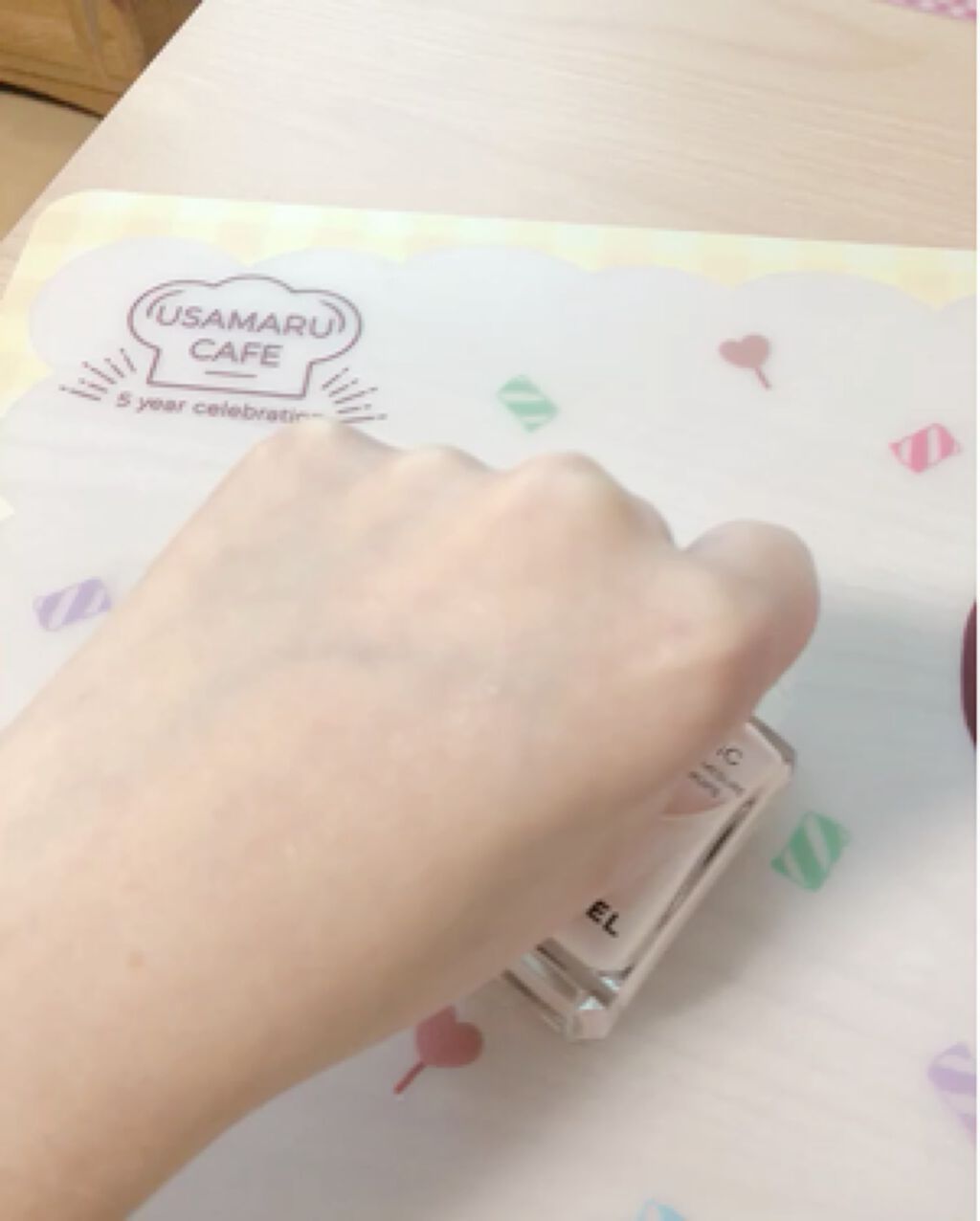 ル ブラン ロージー ドロップス/CHANEL/リキッドハイライトを使ったクチコミ（3枚目）