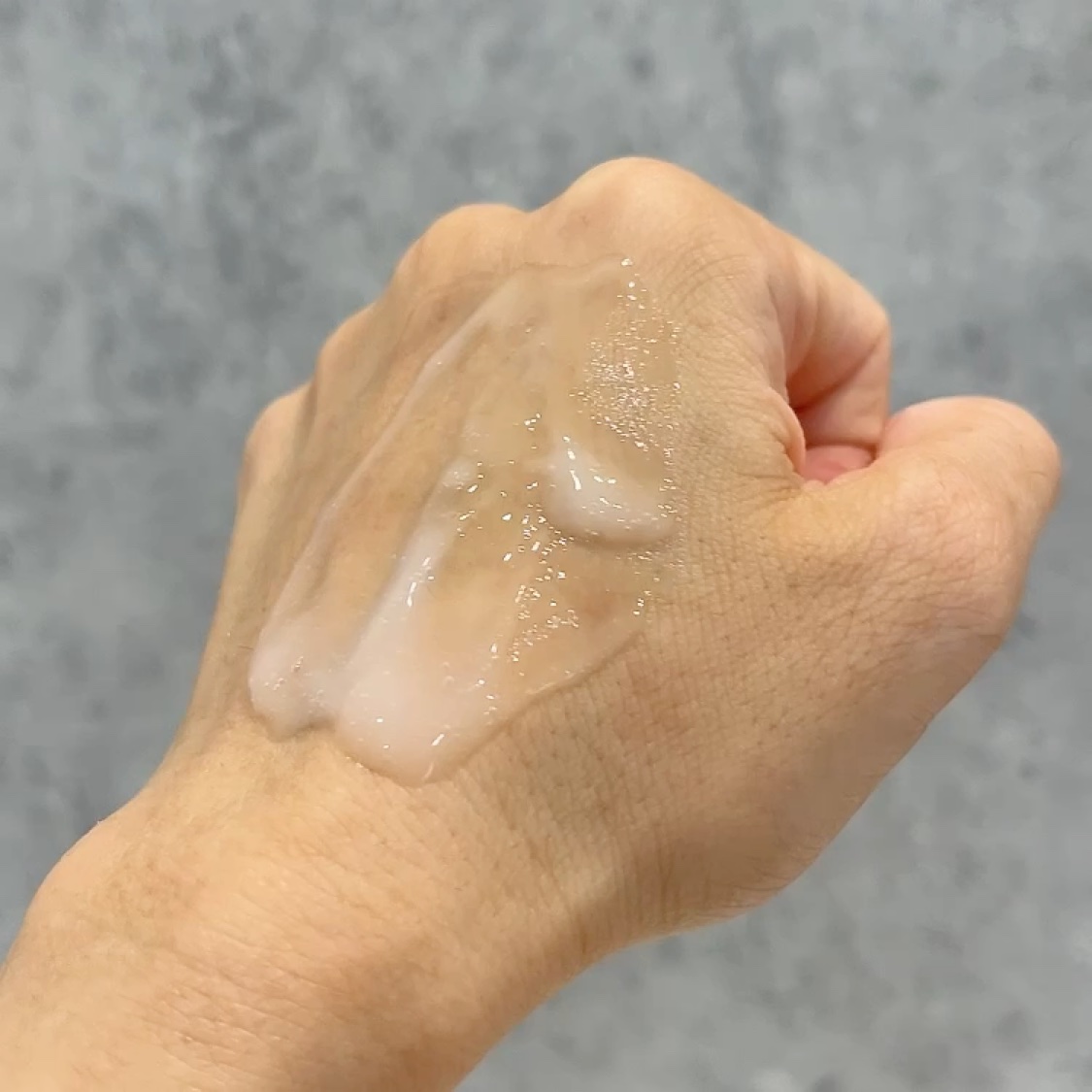 Ｗクレンジングジェルライム＆レモン/Nursery(ナーセリー)/クレンジングジェルの動画クチコミ3つ目