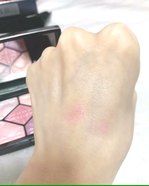 サンク クルール/Dior/アイシャドウパレットを使ったクチコミ(3枚目)