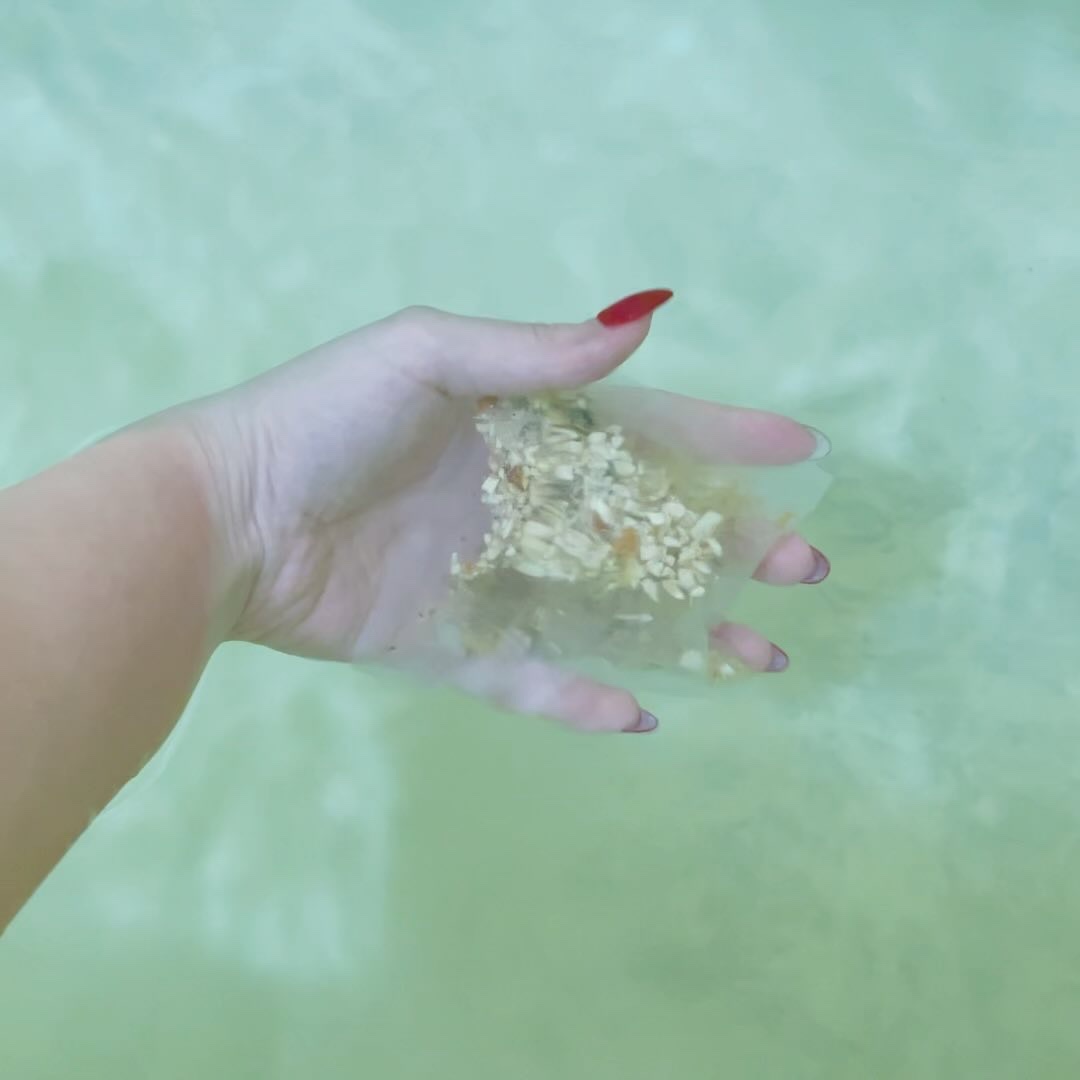 ハーブバスソルト マリーゴールド&ジンジャー/アロマブルーム/保湿系入浴剤の動画クチコミ1つ目