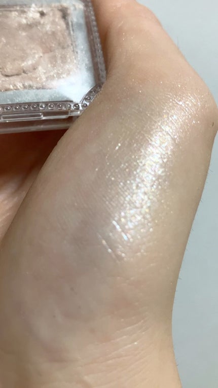 アイコニックルック アイシャドウ/JILL STUART/単色アイシャドウの人気ショート動画