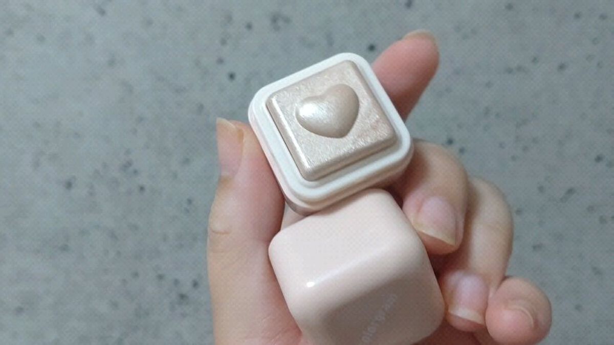 ミルクブリンハートライター/Colorgram/パウダーハイライトの人気ショート動画