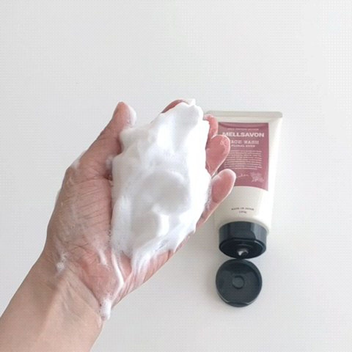 フェイスウォッシュ フローラルハーブ/Mellsavon/洗顔フォームの動画クチコミ3つ目