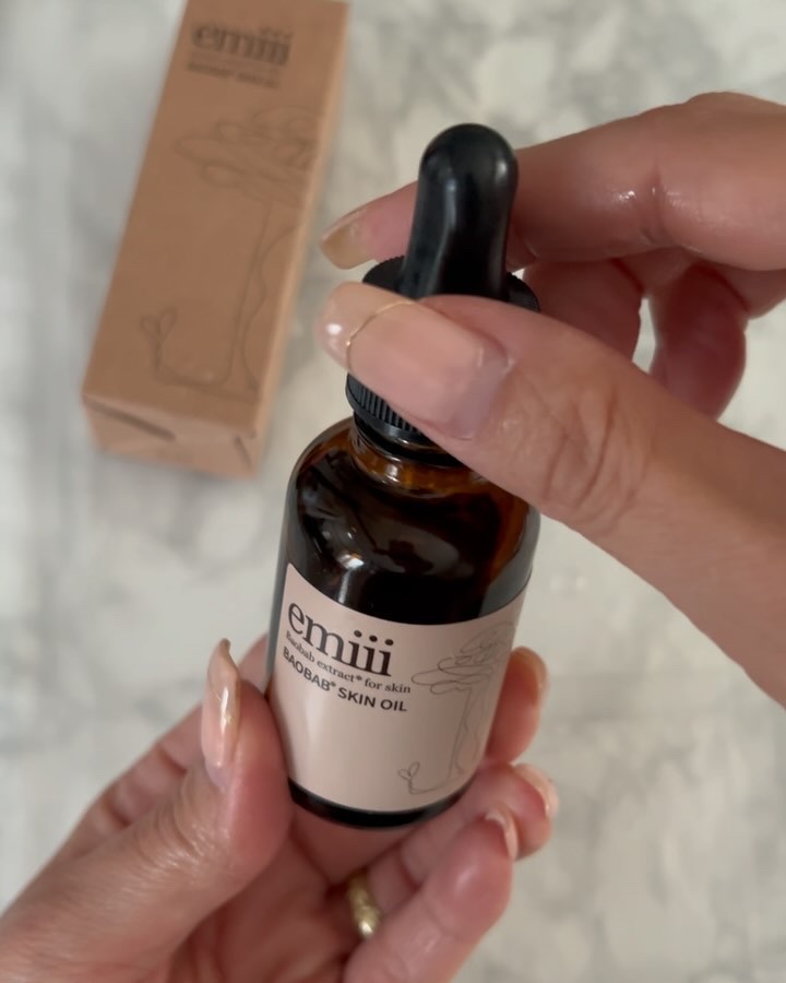 エミィバオバブ美容オイル/emiii/フェイスオイルを使ったクチコミ（2枚目）
