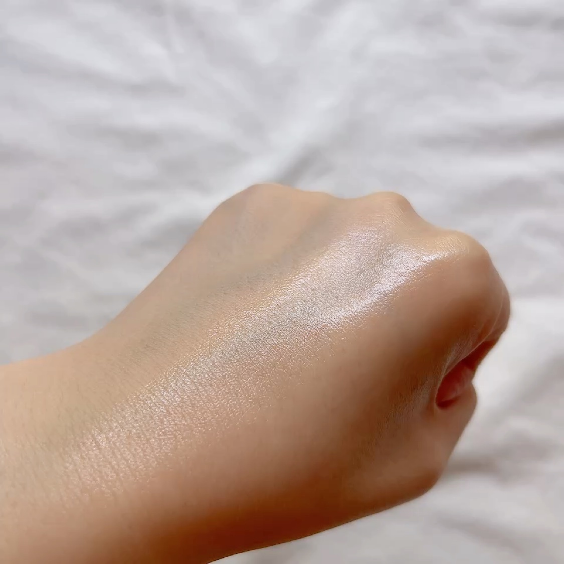 ビタカプセルエイジングケアサンクリーム/ダルバ/日焼け止め・UVケアの動画クチコミ4つ目