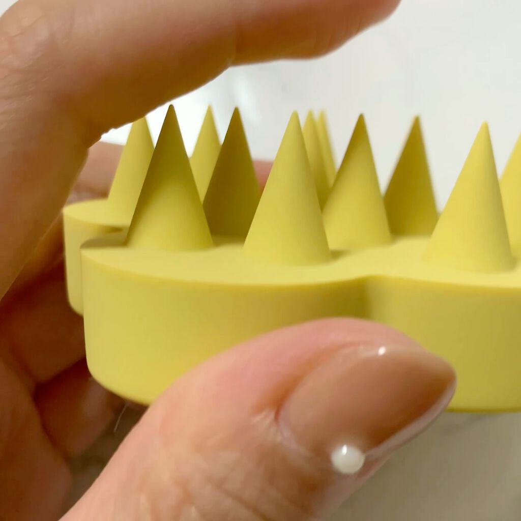 uka scalp brush kenzan/uka/スカルプブラシを使ったクチコミ（3枚目）