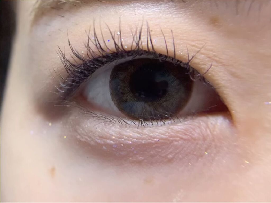 モノアイズ アイシャドウ/ARITAUM/単色アイシャドウの動画クチコミ1つ目