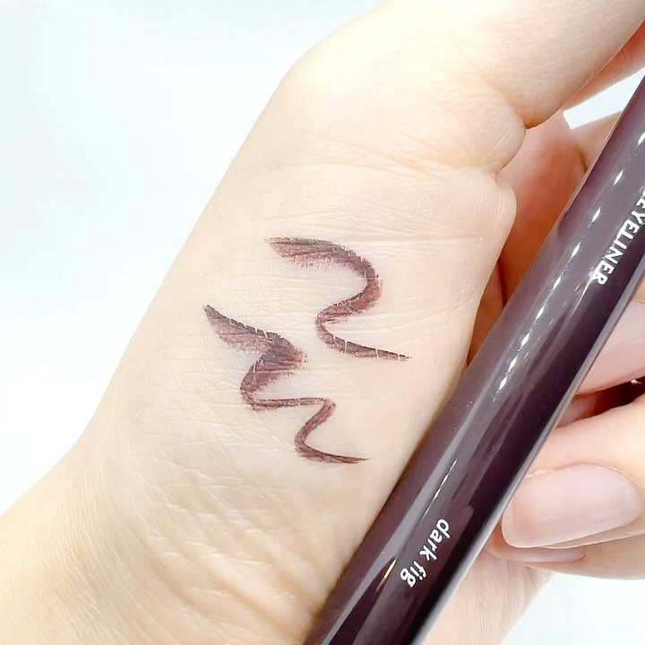 シルキーリキッドアイライナーWP/D-UP/リキッドアイライナーを使ったクチコミ（3枚目）