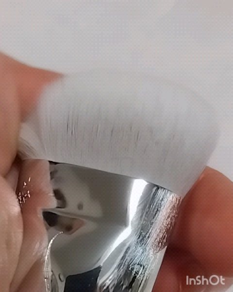 okhee 白玉ファンデーションブラシ/SOOA DOR/メイクブラシを使ったクチコミ（1枚目）