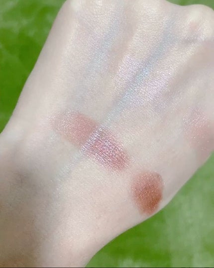 シルキースフレアイズ/キャンメイク/アイシャドウパレットを使ったクチコミ(2枚目)