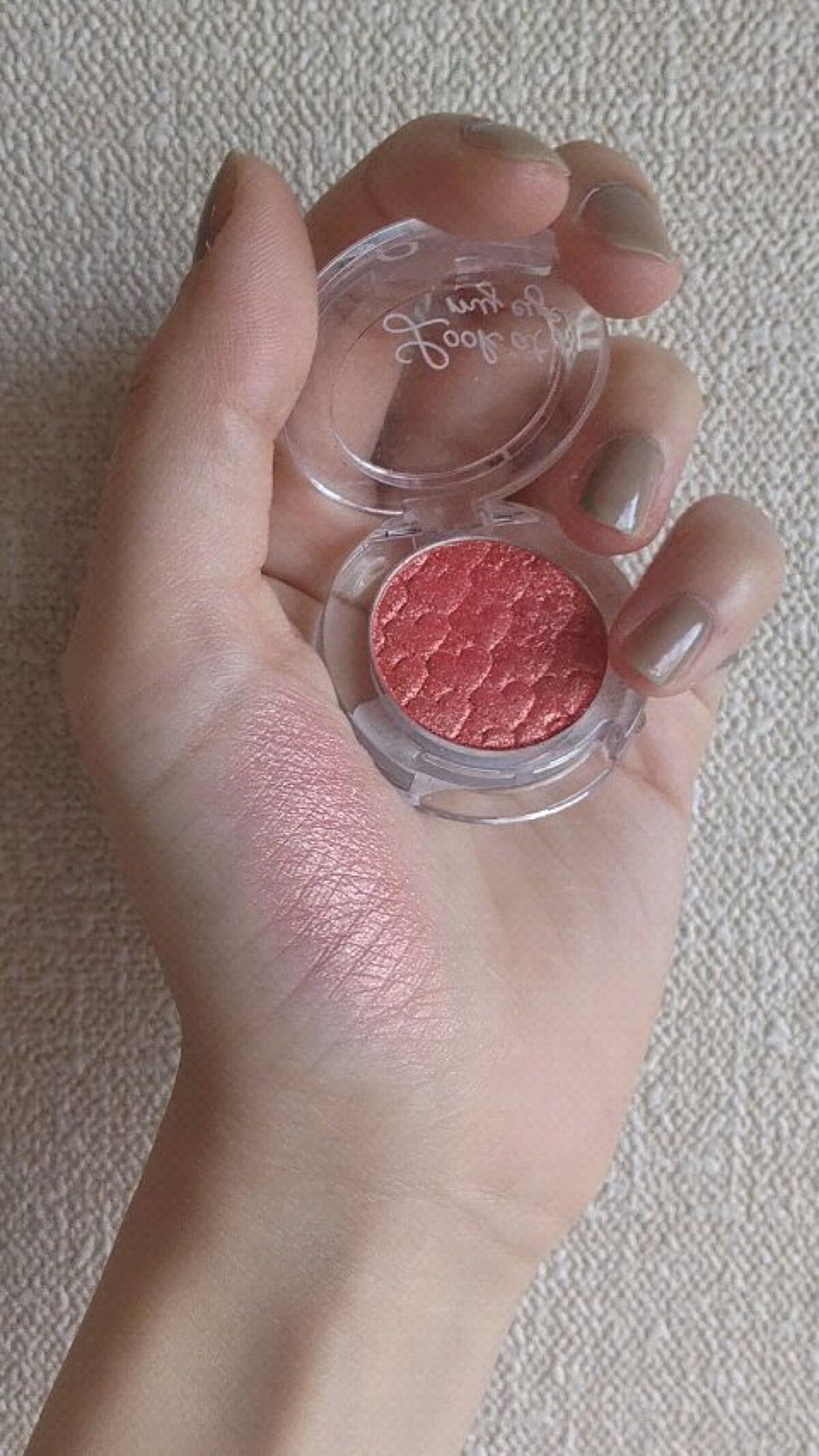 ルックアット マイアイジュエル/ETUDE/単色アイシャドウの動画クチコミ5つ目