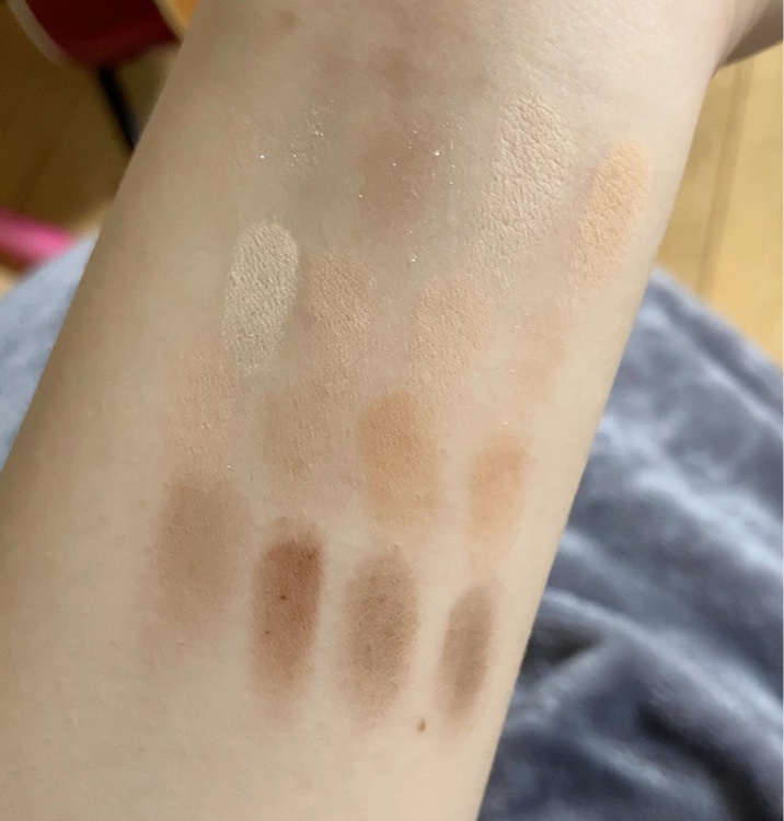 wakemake ソフトブラーリングアイパレットのクチコミ「wakemake 14番 スウォッチ紹介
────────────
【使った商品】🌸
wake.....」（3枚目）