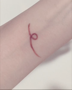 シャープ ソ シンプル ウォータープルーフ ペンシル ライナー/CLIO/ペンシルアイライナーの動画クチコミ1つ目