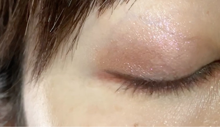 UR GLAM オーロラアイシャドウ/U R GLAM/単色アイシャドウを使ったクチコミ（2枚目）