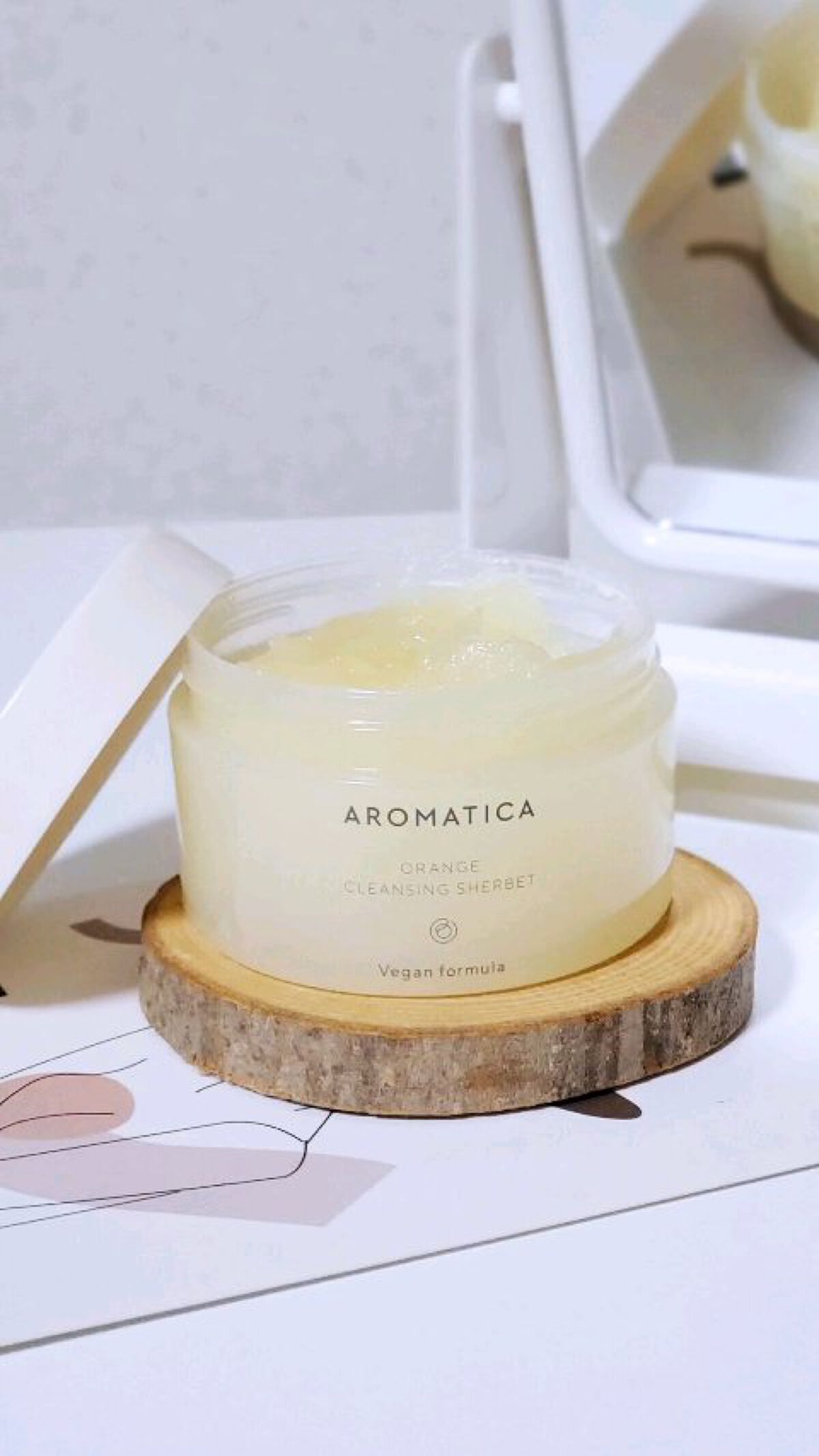 オレンジクレンジングシャーベット/AROMATICA/クレンジングバームの人気ショート動画