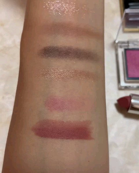 アディクション ザ ブラッシュ パール 010P Evening Hibiscus/ADDICTION/パウダーチークを使ったクチコミ（3枚目）