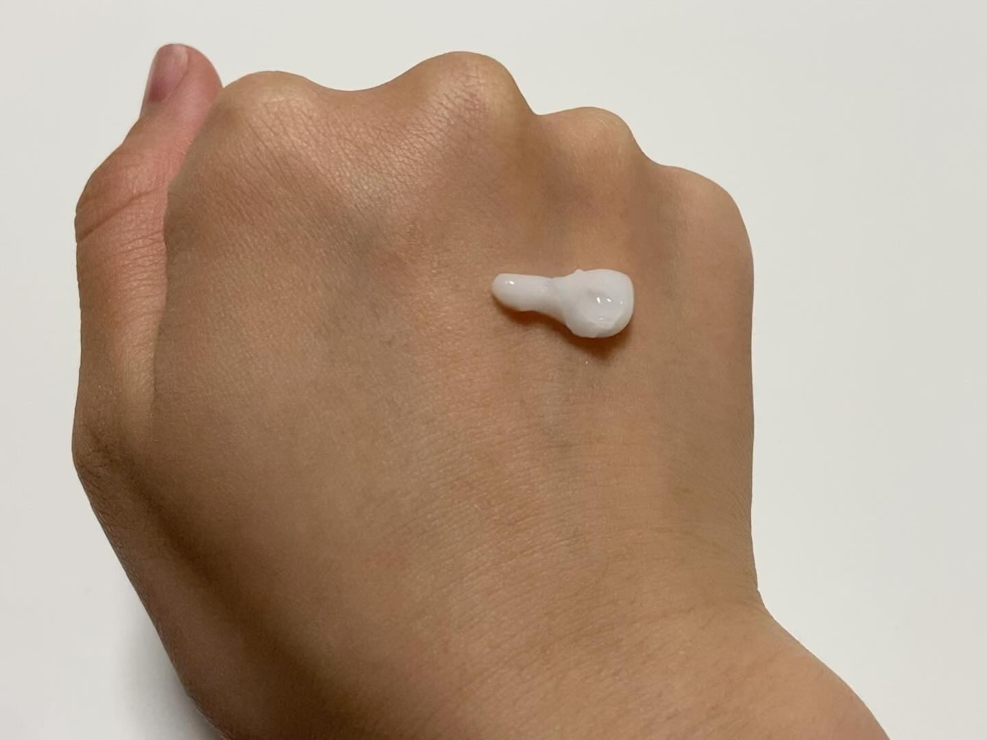 モイストクリーム/WHOMEE/フェイスクリームの動画クチコミ2つ目