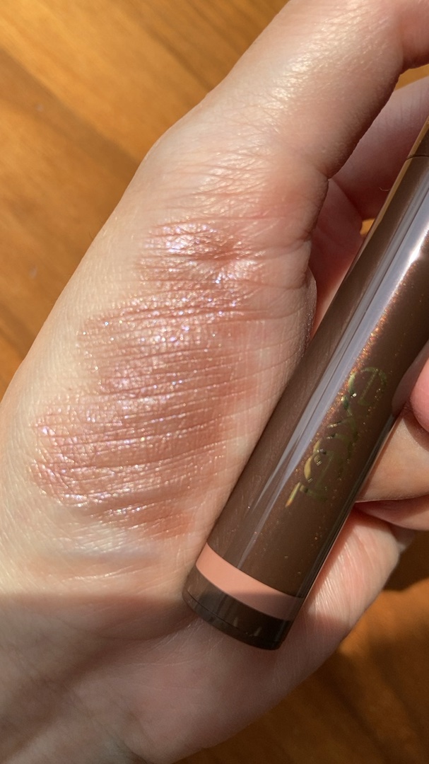 グリームオンフィットシャドウ/excel/スティックアイシャドウの人気ショート動画