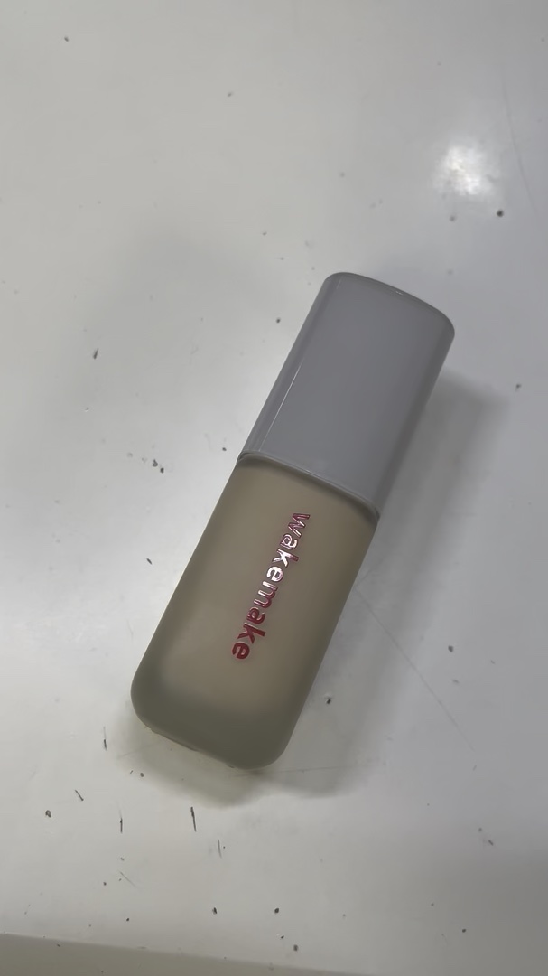 シームレスウェアファンデーション/wakemake/リキッドファンデーションの動画クチコミ5つ目