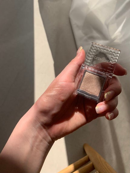 シングルカラーアイシャドウ/CEZANNE/単色アイシャドウの人気ショート動画