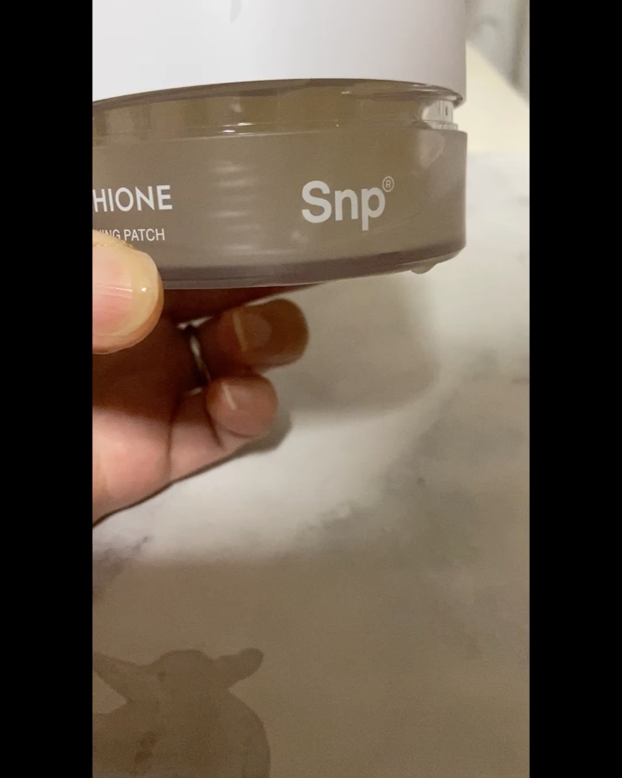 グルタチオン光彩白玉パッチ/SNP/アイケア・アイクリームの動画クチコミ3つ目