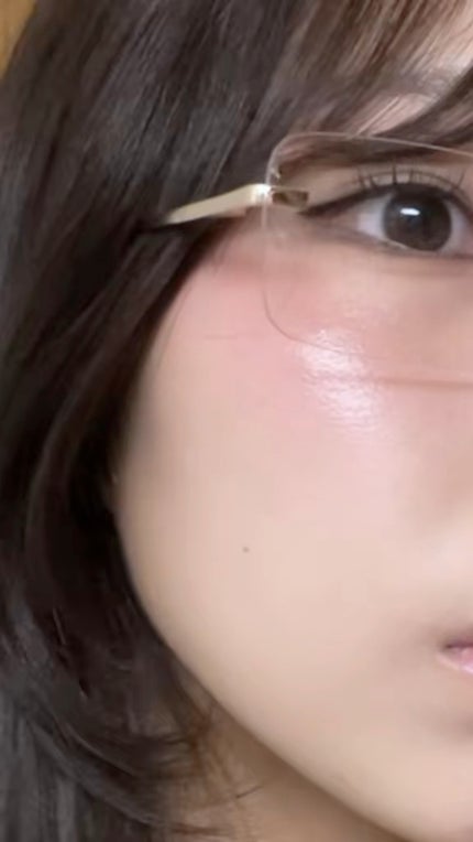 エッセンシャル リップチーク タップ/CLIO/ジェル・クリームチークの人気ショート動画