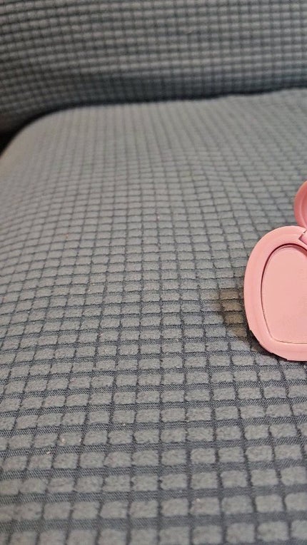 ポンデクルール サンリオキャラクターズ うるうるハートデザイン マルチカラーパウダー/Pon de Couleur/単色アイシャドウの人気ショート動画