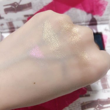 SKIN FETISH: SUBLIME SKIN HIGHLIGHTING TRIO/PAT McGRATH LABS/パウダーハイライトを使ったクチコミ（3枚目）