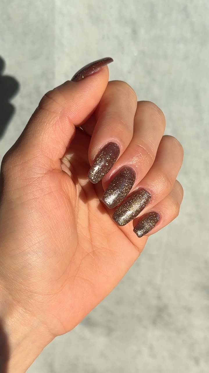 スターギャラクシージェル/ICEGEL/ジェルネイルの動画クチコミ1つ目