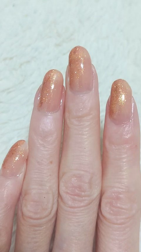 カラフルネイルズ/キャンメイク/マニキュアを使ったクチコミ（1枚目）