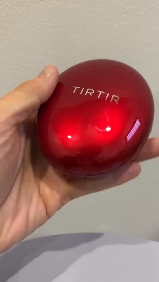 マスク フィット レッド クッション/TIRTIR(ティルティル)/クッションファンデーションの人気ショート動画