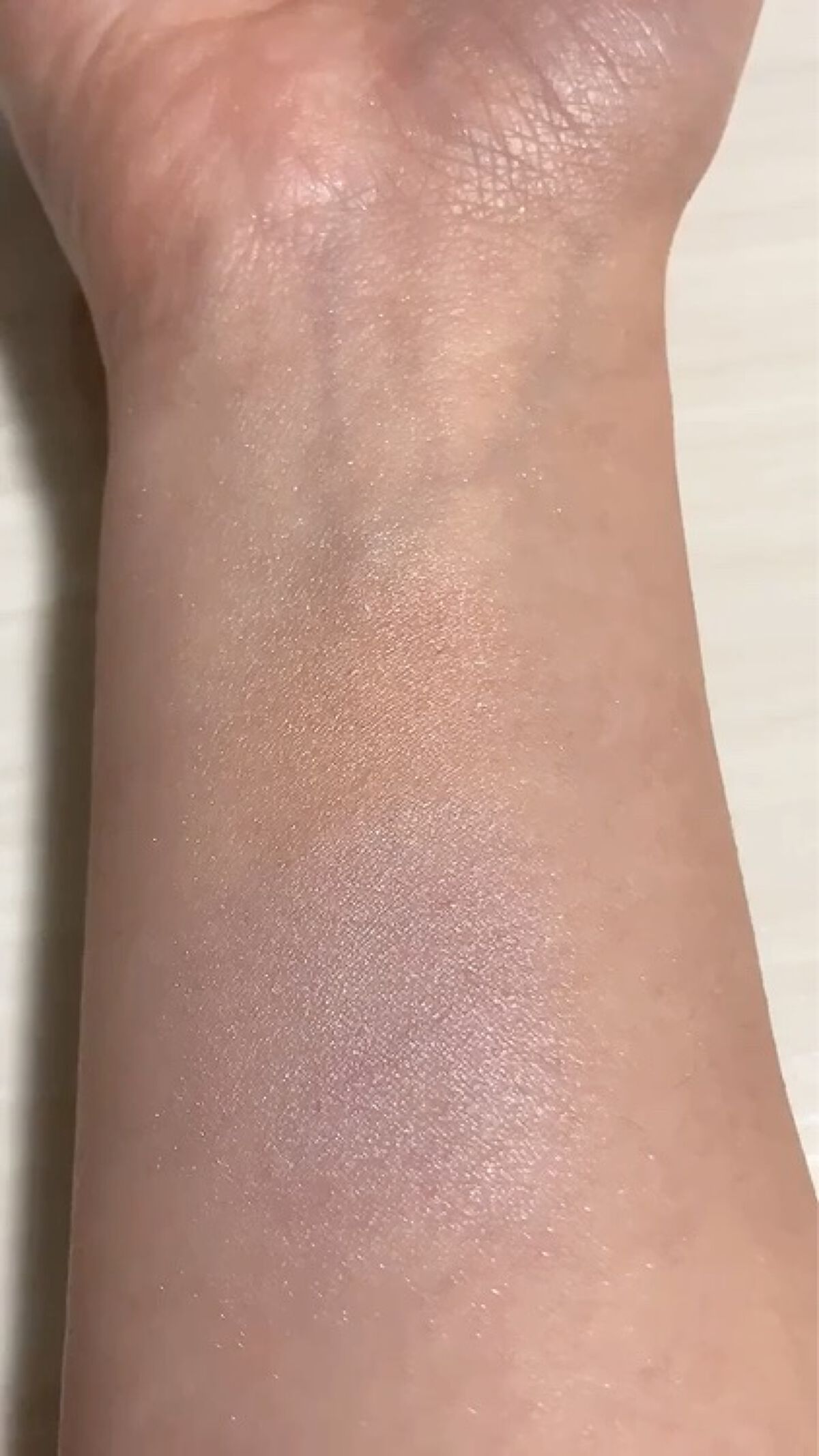 パールグロウニュアンサー/CEZANNE/パウダーハイライトを使ったクチコミ（3枚目）