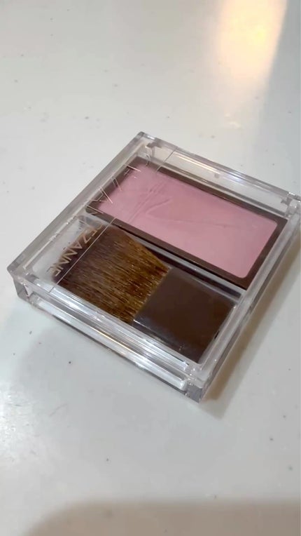 チークブラッシュ/CEZANNE/パウダーチークの人気ショート動画