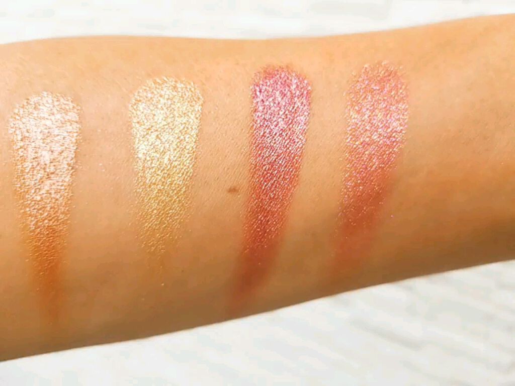 Metallist Sparkling Foiled Pigment/touch in SOL /単色アイシャドウの動画クチコミ3つ目