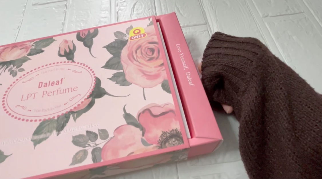 パフュームヘアパックインミスト Pink Breeze/Daleaf/アウトバストリートメントを使ったクチコミ（3枚目）