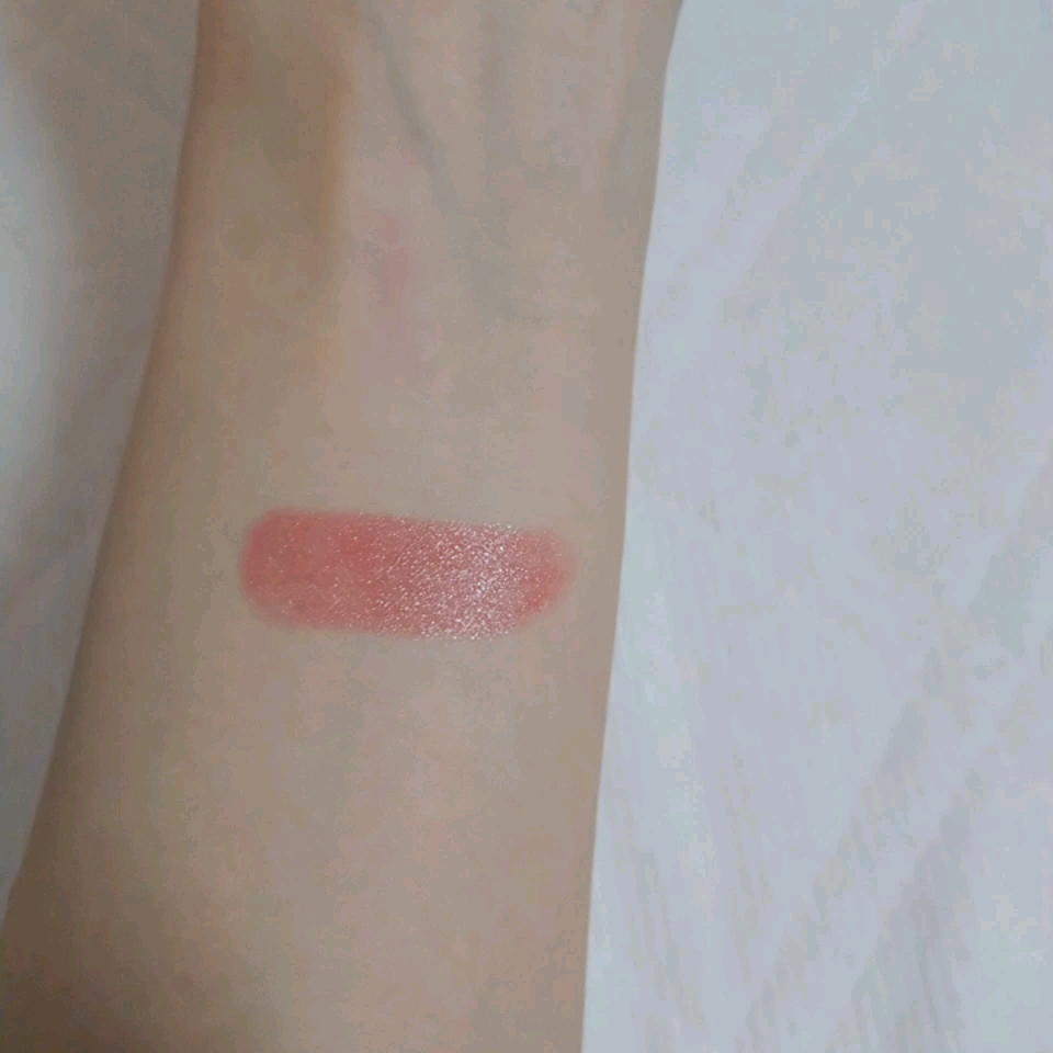 ルージュ ヴォリュプテ シャイン/YVES SAINT LAURENT BEAUTE/口紅を使ったクチコミ（3枚目）