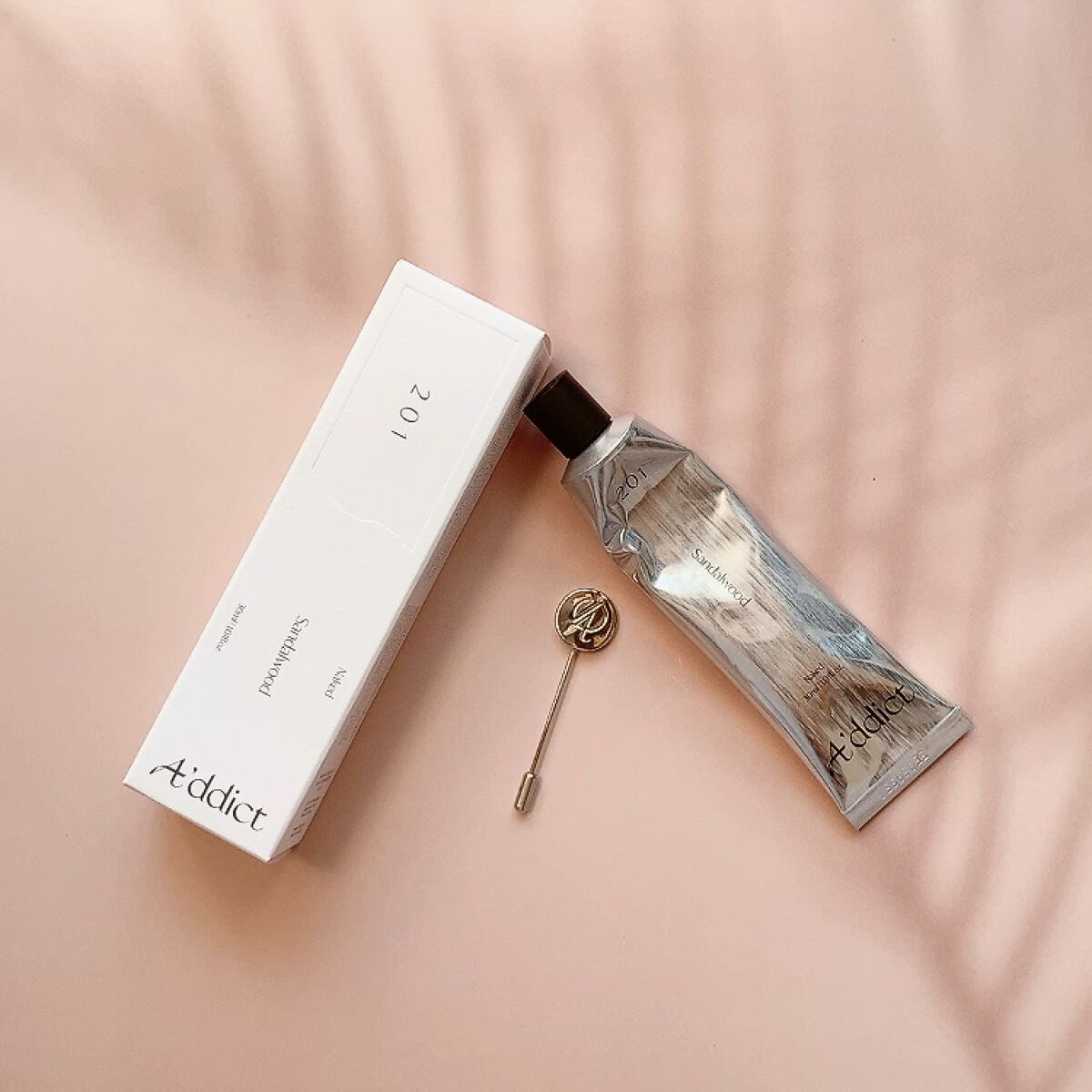 ソリッドパフューム サンダルウッド 201/Addct/練り香水を使ったクチコミ（1枚目）