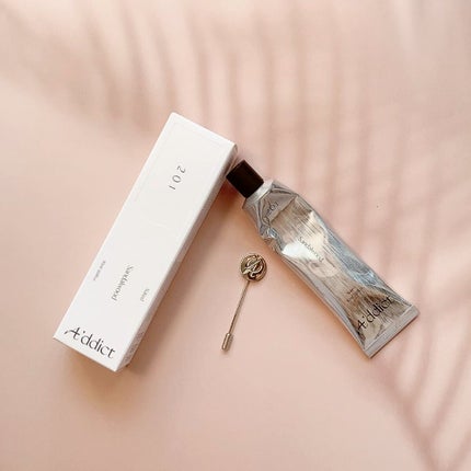 ソリッドパフューム サンダルウッド 201/Addct/練り香水の人気ショート動画