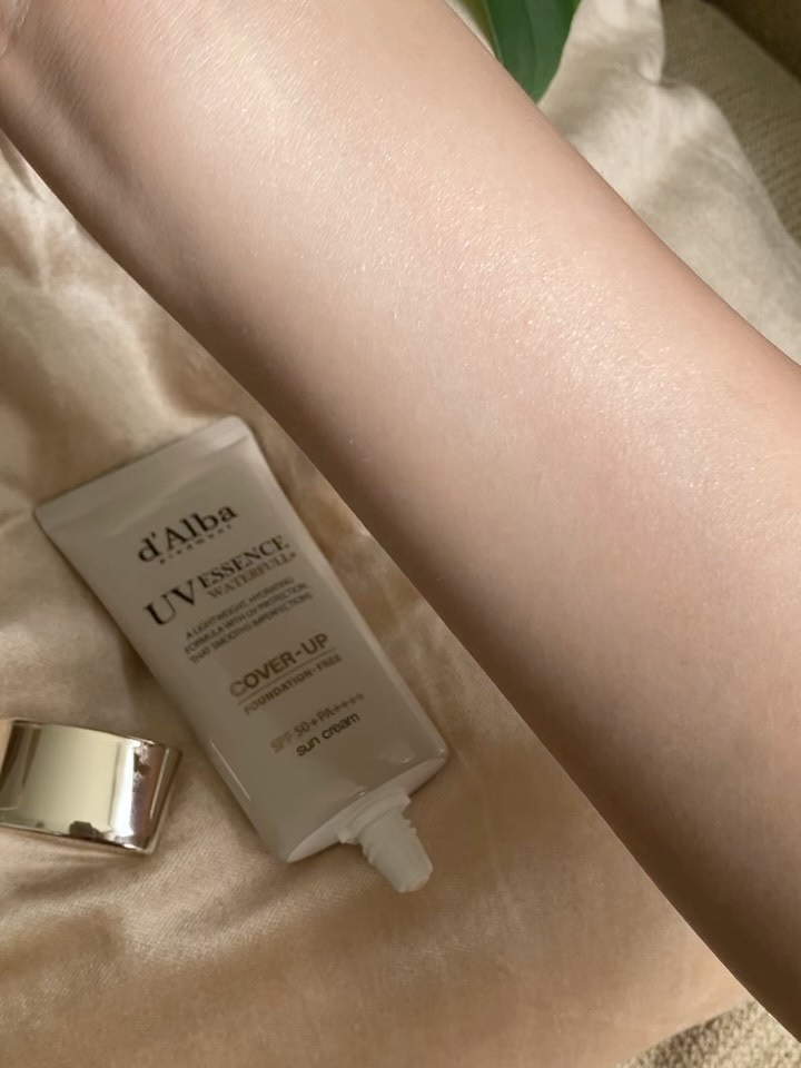 ウォータフルトーンアップサンクリーム（カバーベージュ）/ダルバ/日焼け止め・UVケアの動画クチコミ3つ目