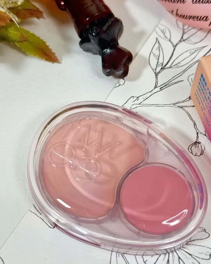 デュアルチークメロウ/fwee/ジェル・クリームチークの動画クチコミ3つ目