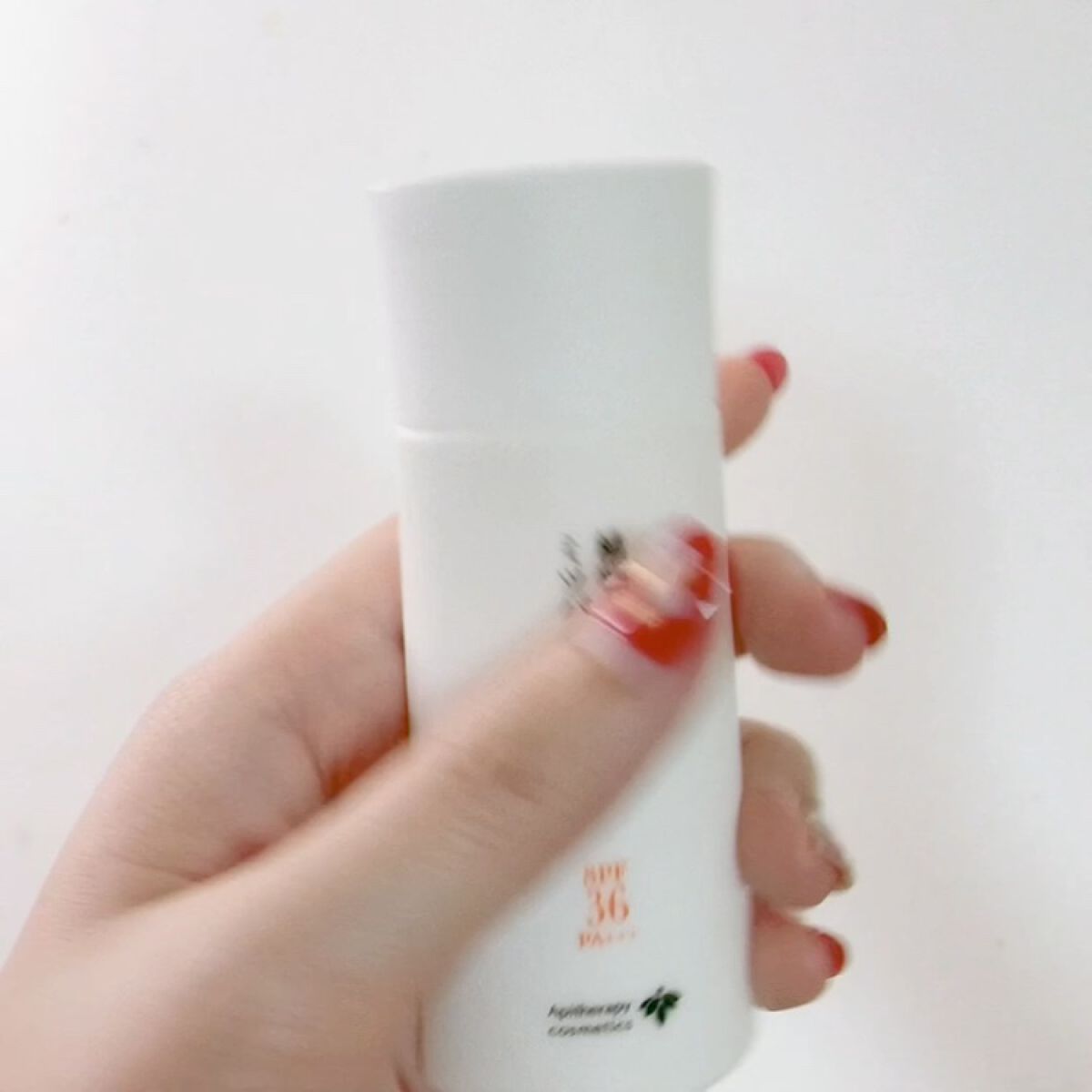 植物から生まれたミツバチUVミルク/アピセラピーコスメティクス/日焼け止めミルクを使ったクチコミ（2枚目）