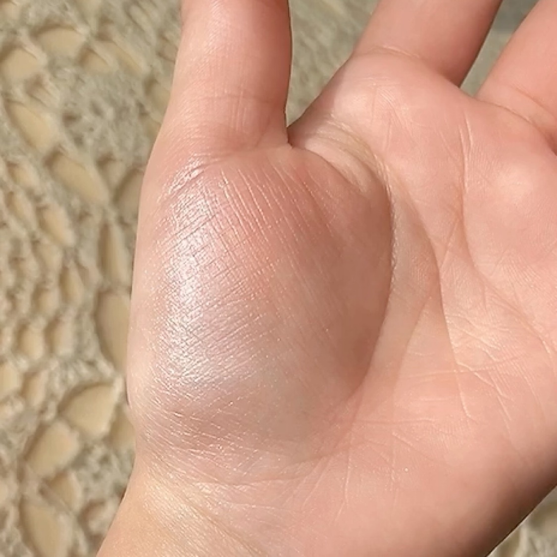 マイグロウハイライター/TIRTIR(ティルティル)/スティックハイライトを使ったクチコミ（3枚目）