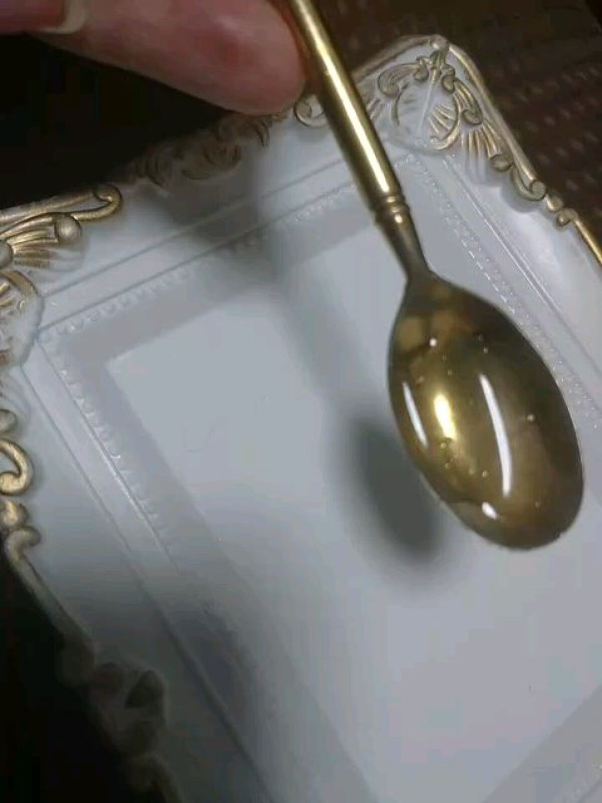 ディープウェットオイル/LUVCA/ヘアオイルの動画クチコミ1つ目