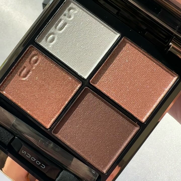 シグニチャー カラー アイズ/SUQQU/アイシャドウパレットを使ったクチコミ（3枚目）