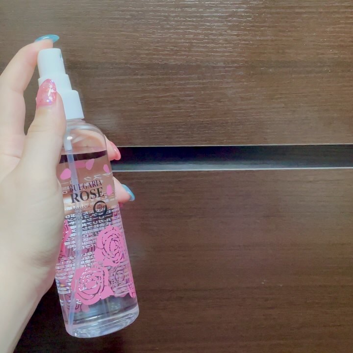 ダマスク ローズウォーター/ブルガリアローズジャパン/ボディローションを使ったクチコミ（2枚目）